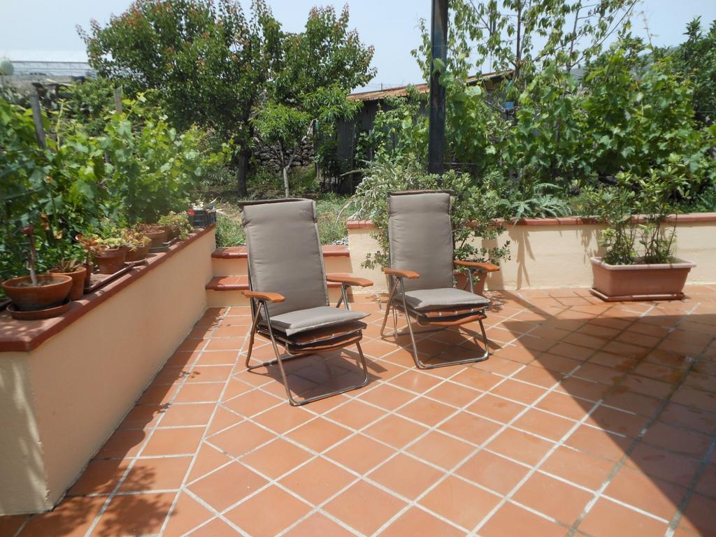 Villa Etna Piedimonte Etneo Buitenkant foto