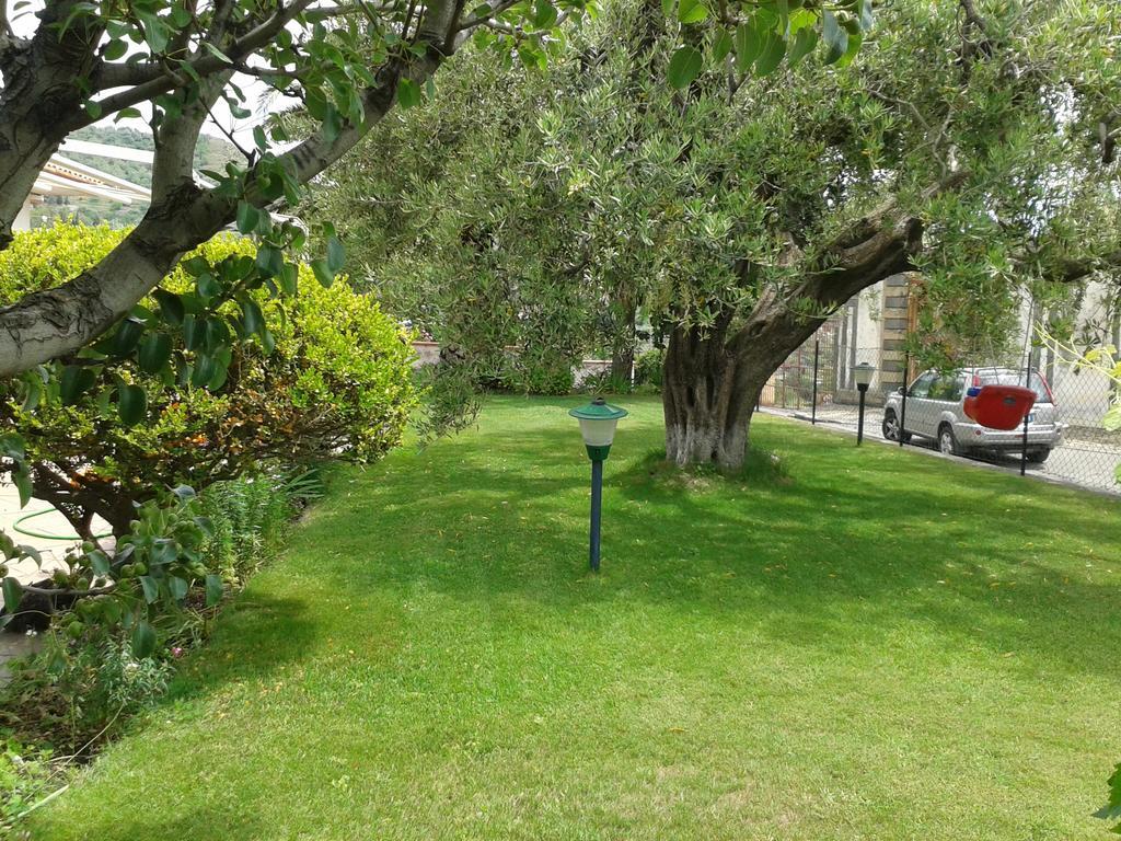 Villa Etna Piedimonte Etneo Buitenkant foto